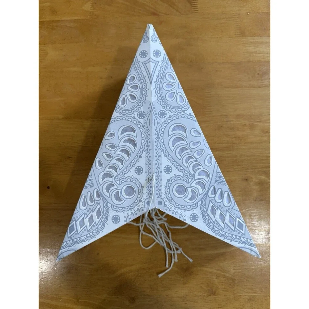 Paper Star Lanterns — LOT OF TEN